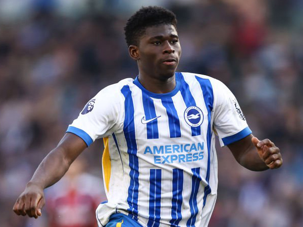 Arsenal, Chelsea, Liverpool Saingi MU Rekrut Carlos Baleba